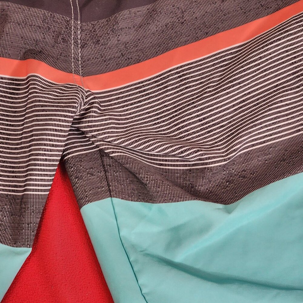 Nonwe Greige Peach Sea Green Poly Span Mesh Lined Pocket Swim Board Shorts Sz 36 - Picture 12 of 16